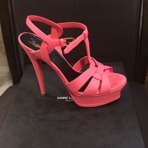 YSL SAINT LAURENT sz 38. Salmon/pink. EUC w/ box